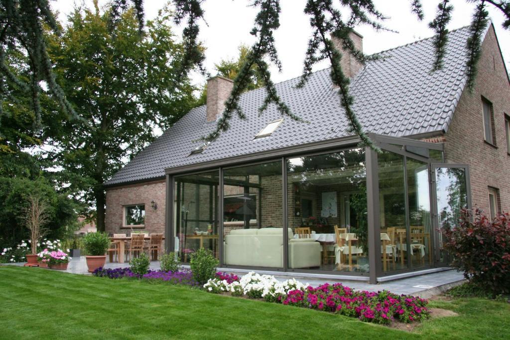 B&B Artiriacumhoeve Zedelgem Eksteriør bilde